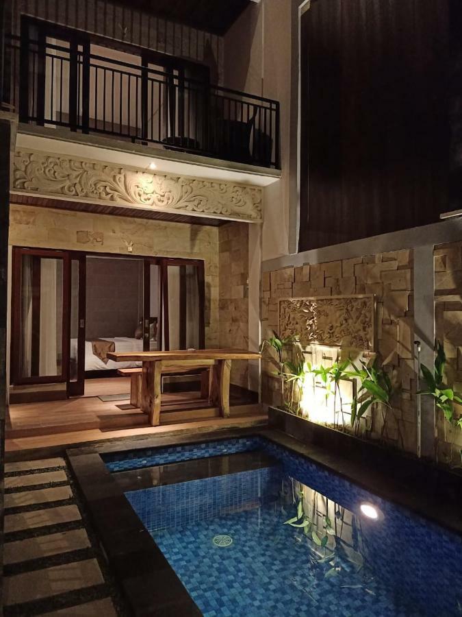 The Surya Kuta Villa Kuta Lombok Exterior foto